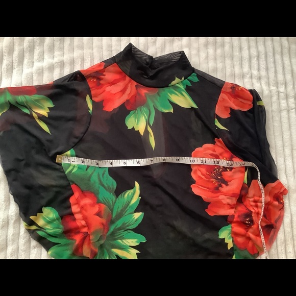 Women’s banana lemon mesh onesie size medium - Picture 4 of 5